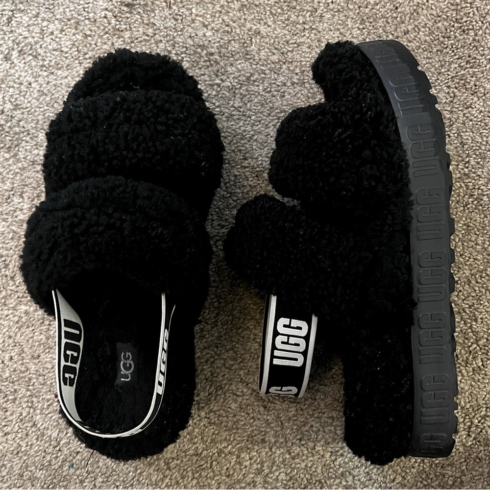 ugg shoes, worn once, size 8-8.5, black and white